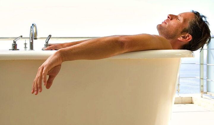 A man is bathing with soda